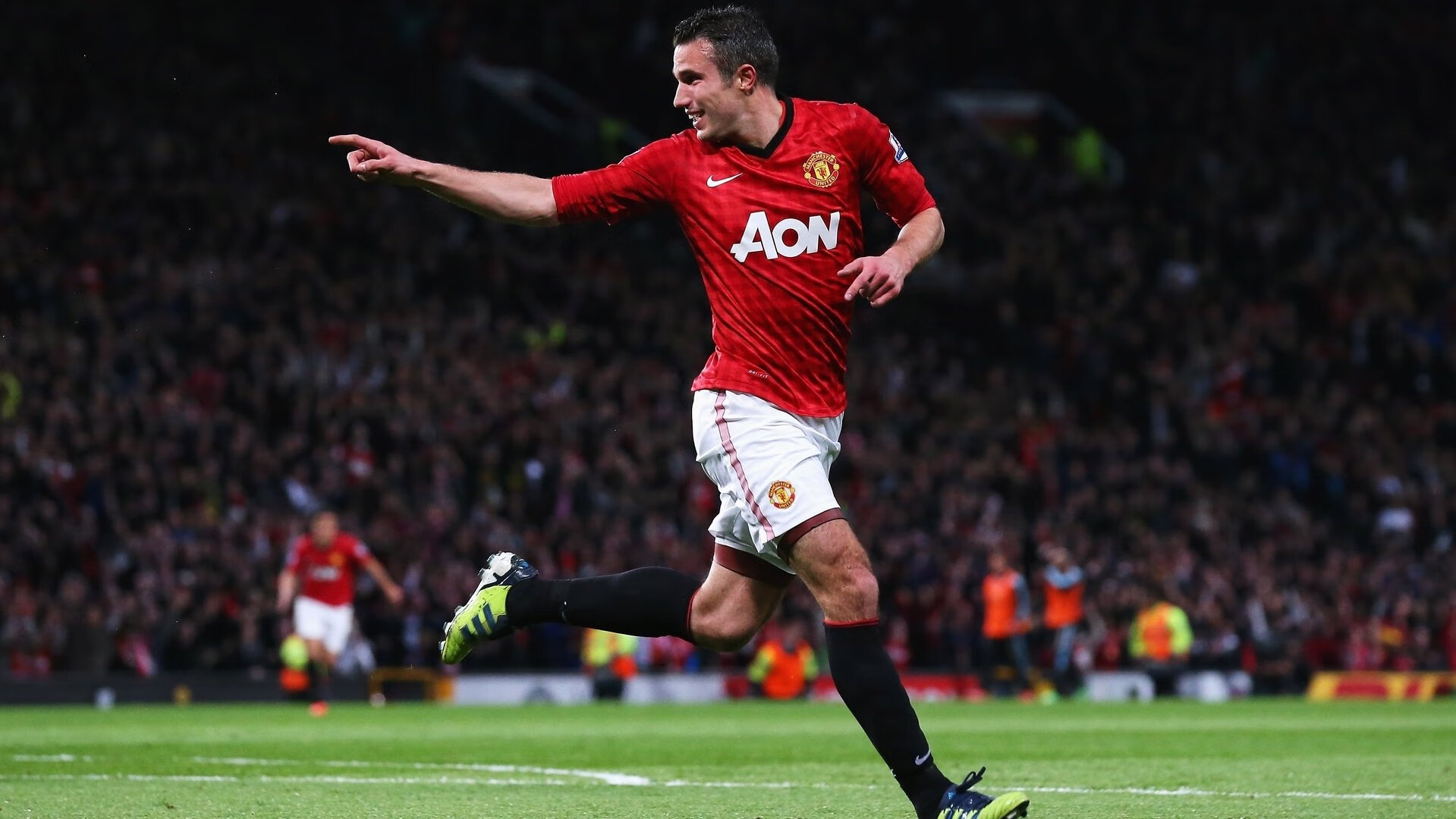 星空体育app体验棒-高山滑雪赛：雪地飞驰的速度与激情，高山滑雪视频欣赏